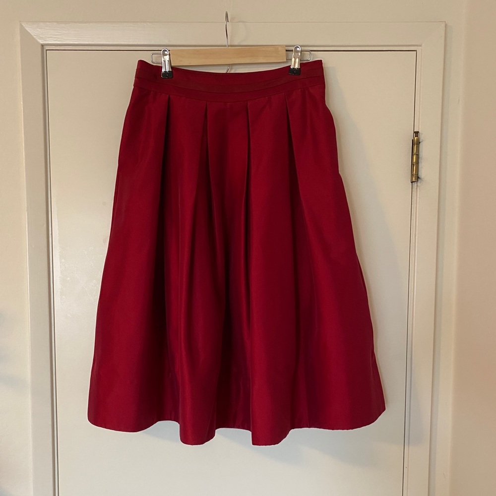 White House Black Market red taffeta a-line skirt, size 8